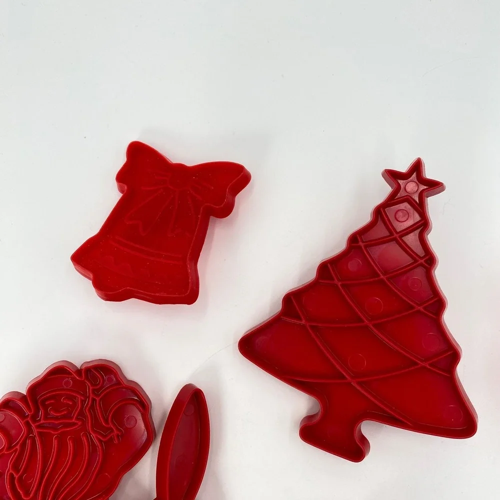 Vintage Red Plastic Holiday Cookie Cutter Set‎ 7pc Santa Pumpkin Turkey Bunny